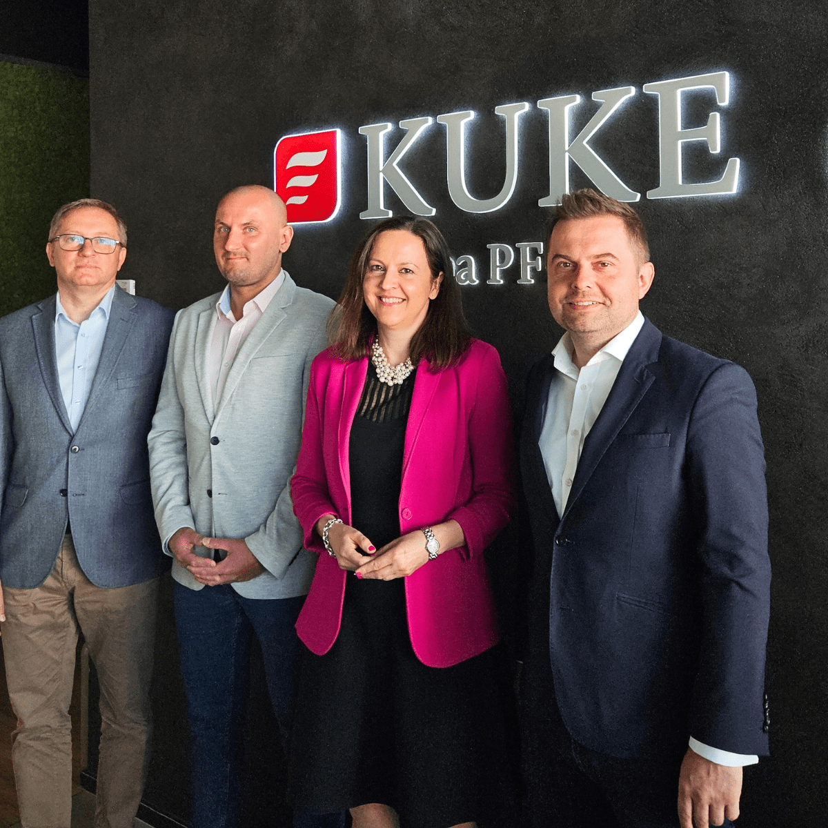 Od lewej: Waldemar Kalita (Caixabank Oddział w Polsce), Piotr Maciaszek (KUKE), Joanna Matras (Caixabank Oddział w Polsce), Janusz Władyczak (KUKE)